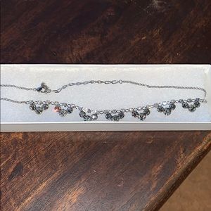 NWOT crystal collection necklace
